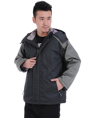 灰绿拼秋绿中长款棉服